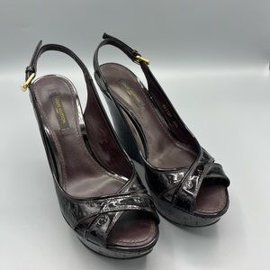 Louis Vuitton Burgundy Amarante monogrammed Vernis Pantheon wedge 36 1/2
